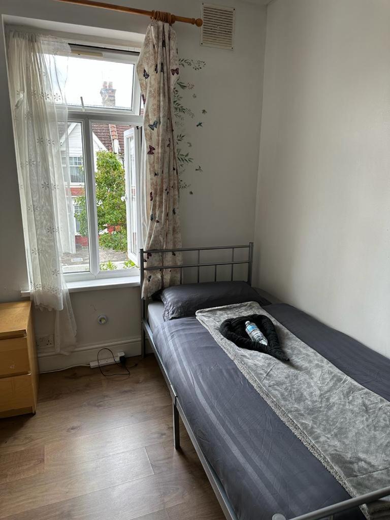 Affordable Private Rooms In Wembley London Exterior photo